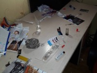Житель Твери предоставлял свою квартиру наркоманам за дозы - Новости ТИА
