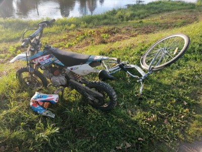 В Торжке мотоциклист-подросток столкнулся с мальчиком-велосипедистом - Новости ТИА