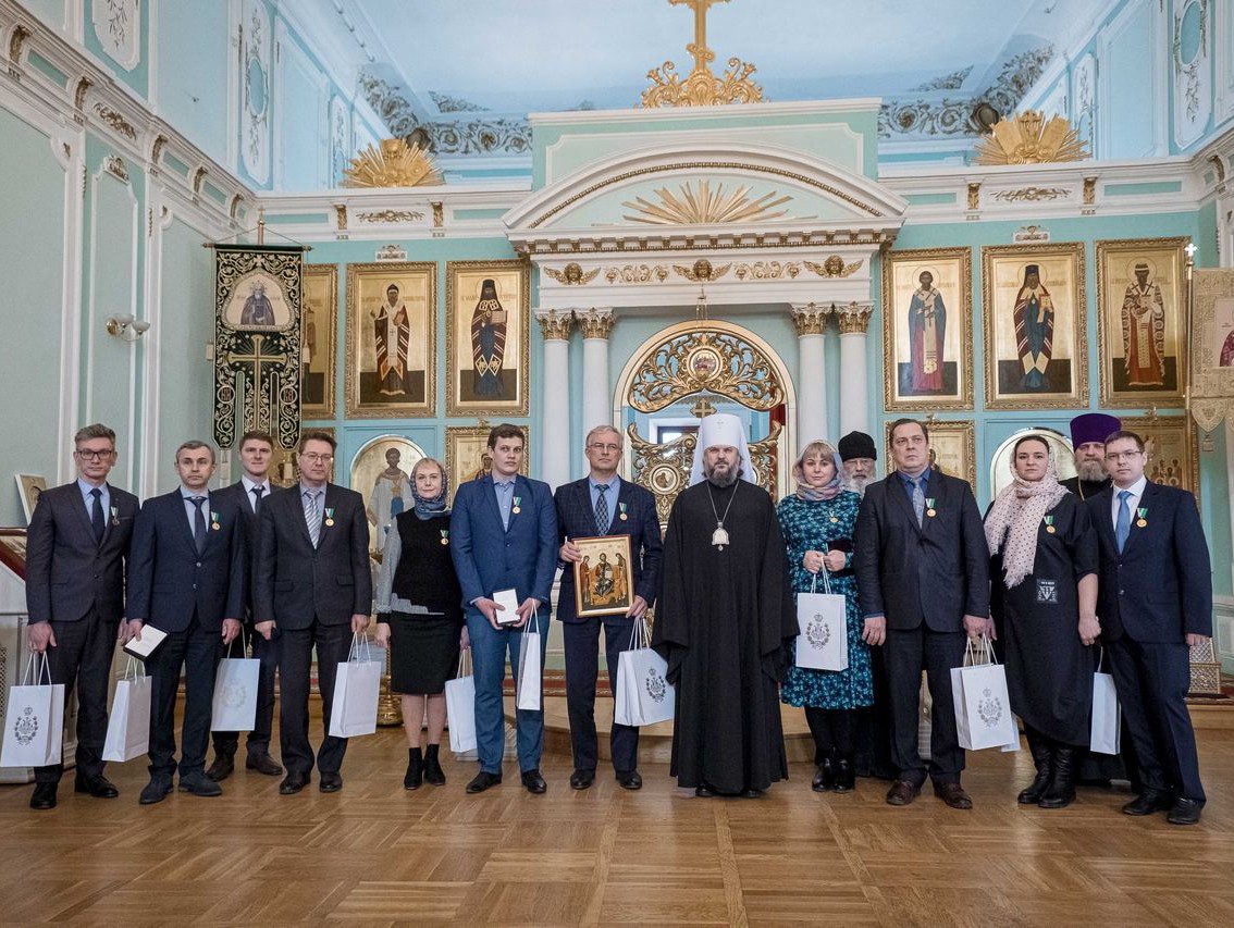 Руководителям и врачам больниц Тверской области вручили Патриаршие награды  | 24.03.2021 | Тверь - БезФормата