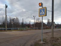 В селе Лесное перед школой наконец-то установили светофор - Новости ТИА