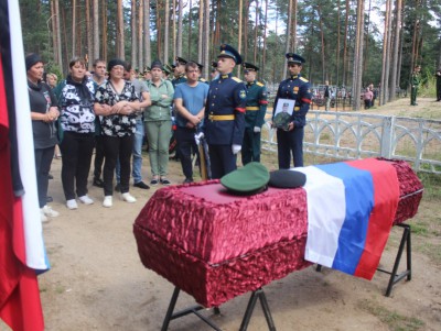 В Тверской области похоронили погибшего на Донбассе Сергея Косточкина - новости ТИА