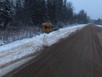 В Тверской области школьный автобус с детьми съехал в кювет - Новости ТИА