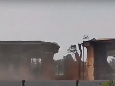 В Твери сносят руины сгоревшего НИИ ВКО - новости ТИА