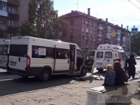 Тверские следователи просят помощи в поисках женщины, виновной в смерти пассажирки маршрутки - Новости ТИА