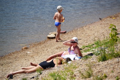 Специалисты рассказали об опасных инфекциях на пляжах и в водоемах - Новости ТИА