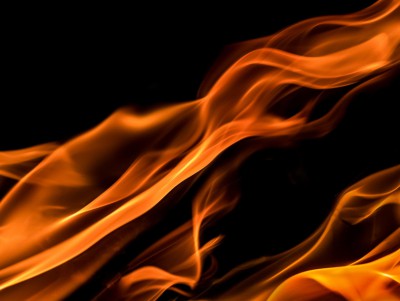 Пожарные спасли семь человек из горящей квартиры в Пролетарском районе Твери - новости ТИА
