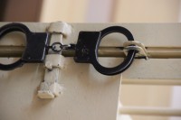 В Тверской области арестовали подозреваемого в изнасиловании несовершеннолетней  - новости ТИА