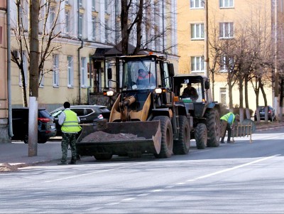 Администрация Твери сообщает, что в городе идет круглосуточная уборка - Новости ТИА