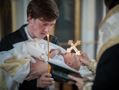 Митрополит Амвросий готов крестить третьего ребенка в православных семьях - Новости ТИА