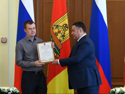 Игорь Руденя вручил учёным региона премии за выдающиеся достижения  - Новости ТИА
