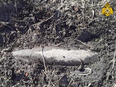 В поле в Тверской области обнаружили артиллерийский снаряд - новости ТИА