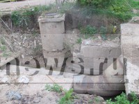 Упавшая в котлован с горячей водой девочка находится в коме - Новости ТИА