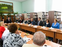 Во время визита в Андреапольский район Игорь Руденя обсуждал с общественностью создание муниципального округа - Новости ТИА