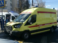 В Твери автомобиль скорой помощи попал в ДТП - Новости ТИА