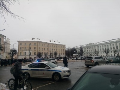 Полиция предупредила: за участие детей в незаконных митингах ответят родители - Новости ТИА
