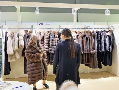 Шесть компаний из Тверской области участвуют в выставке моды в Казахстане - Новости ТИА