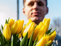 Цены на цветы 8 Марта в Твери не вырастут  - Новости ТИА