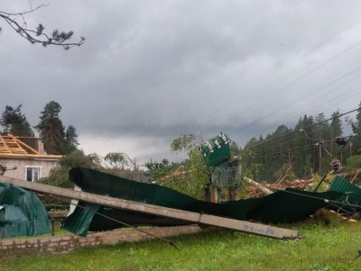 В Тверской области разрушения вызвала ударная волна от смерча - новости ТИА