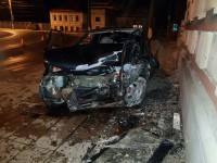 Опубликовали видео погони, в которой пьяный водитель на ВАЗе врезался в мечеть - Новости ТИА