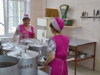 В тверском детском саду №164 на "депутатский миллион" обновили пищеблок, установили промышленную стиральную машину и заменили забор - Новости ТИА