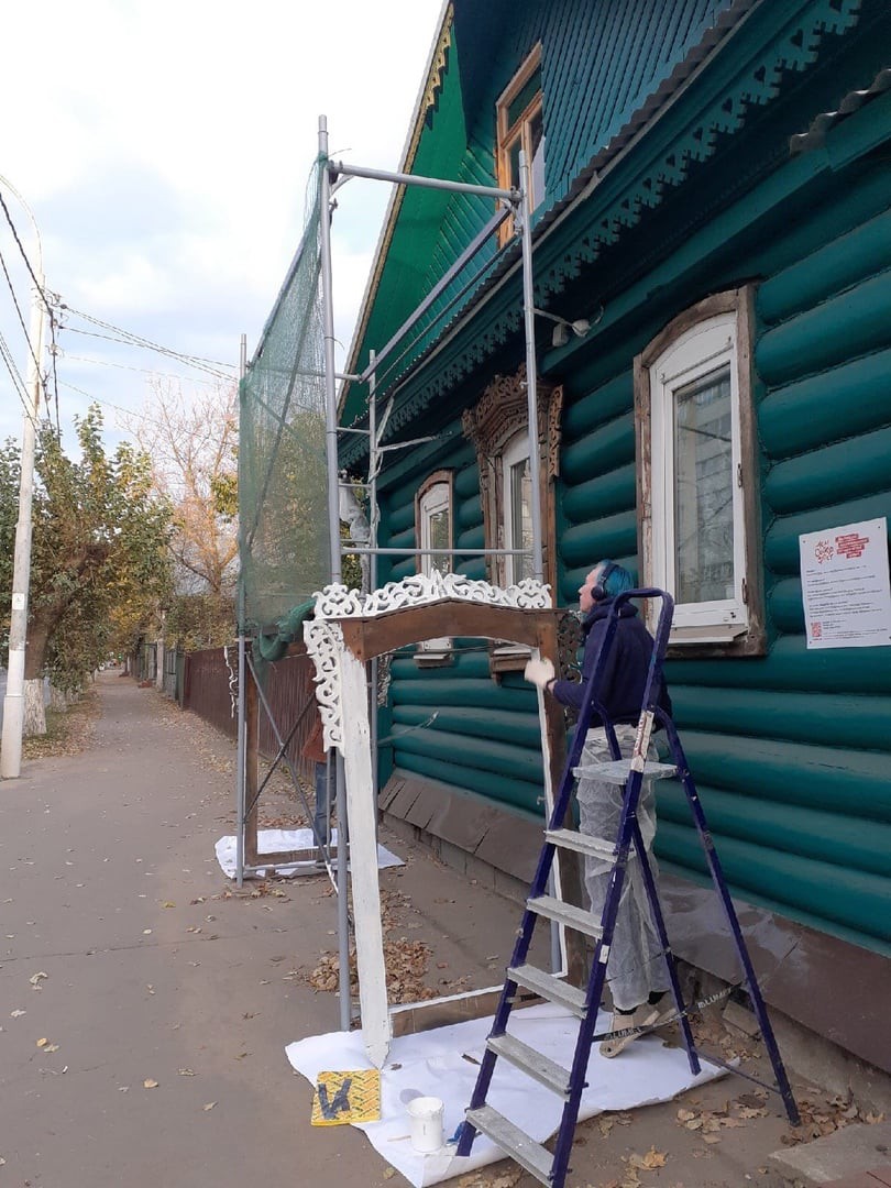 В Твери волонтёры Том Сойер Феста готовят к установке резные наличники |  19.10.2021 | Тверь - БезФормата