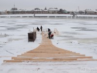 Из-за отсутствия льда Крещенскую купель в Твери сделают в виде плота - Новости ТИА