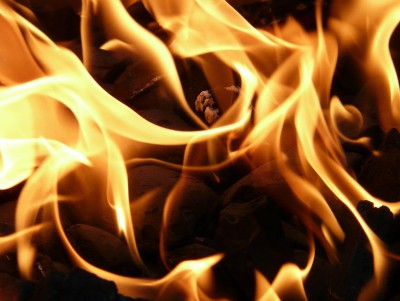 В Тверской области на пожаре погибли два человека - Новости ТИА