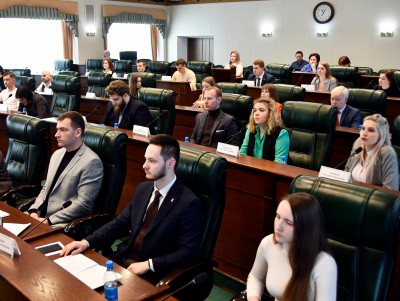 Молодёжная палата при Законодательном Собрании приступила к работе - Новости ТИА