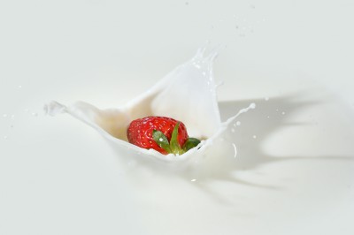 Вкусные и простые рецепты полезных коктейлей на основе молока или кефира - Новости ТИА