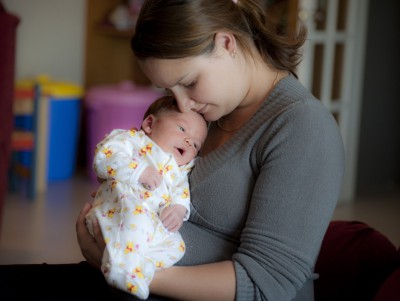 22% малышей в Тверской области родились у мам в возрасте от 35 до 49 лет - Новости ТИА