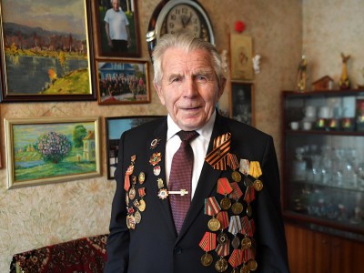 Участнику Великой Отечественной войны Евгению  Шелехову исполнилось 95 лет - Новости ТИА