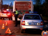 В Твери водитель послушал жену, что дорога свободна, и вырулил на перекресток прямо перед автобусом - Новости ТИА