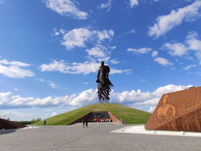 Ржевский мемориал за два года посетили около 3,5 млн человек - Новости ТИА