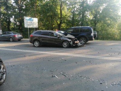 На Московском шоссе в Твери из-за аварии собралась большая пробка - новости ТИА