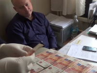 Тверской чиновник, получивший от предпринимателя взятку, заплатит штраф 300 тысяч рублей - Новости ТИА