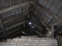 Во Ржеве люди живут с дырой в крыше - Народные Новости ТИА