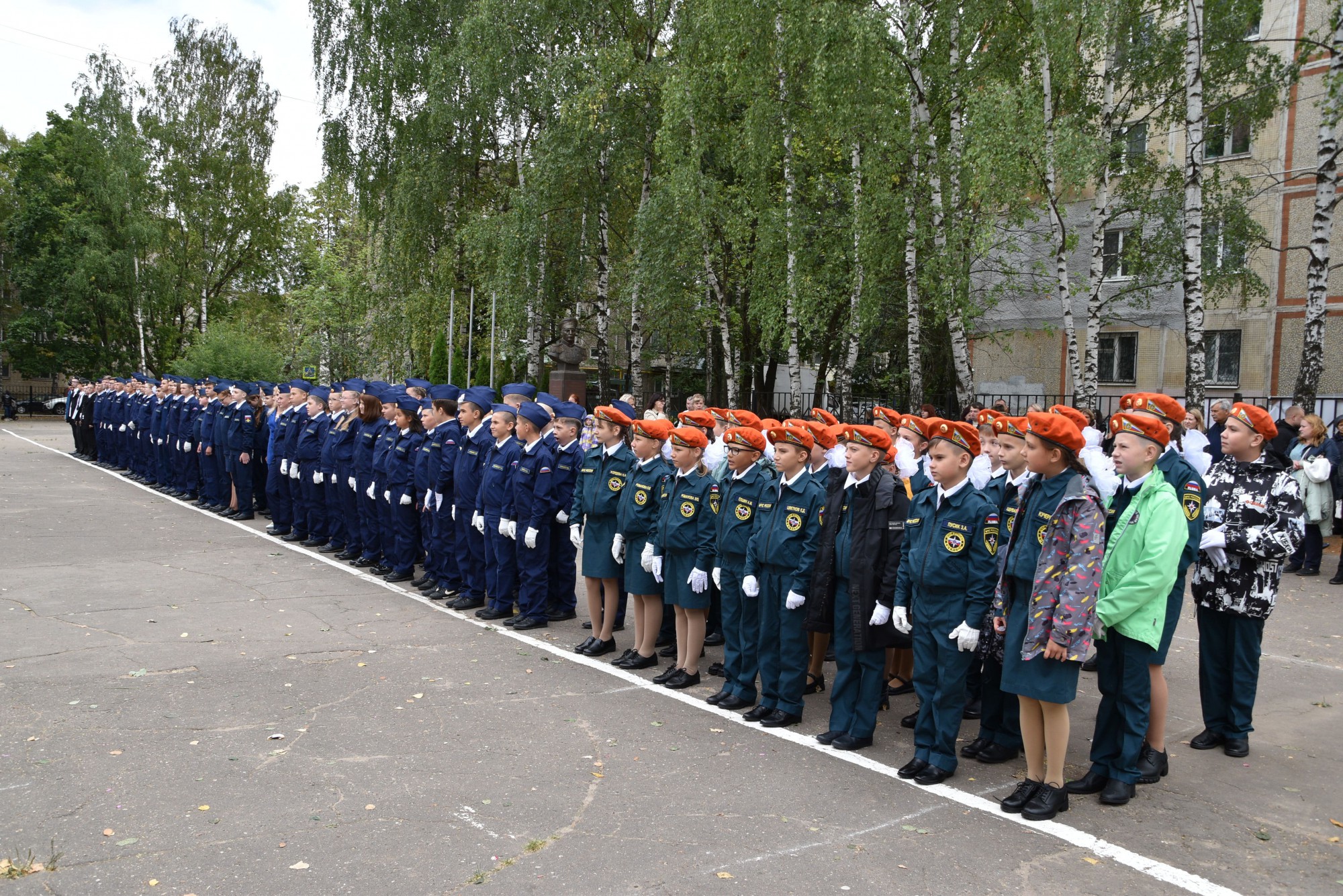 В Твери в 2022 году пошли в школу 5600 первоклассников | 01.09.2022 | Тверь  - БезФормата