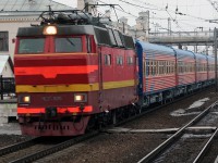 В Тверской области под поезд попал молодой мужчина. От полученных травм он скончался на месте - Новости ТИА