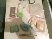 Более 3 кг наркотиков нашли в Твери в квартире супружеской пары: им грозит пожизненный срок - новости ТИА