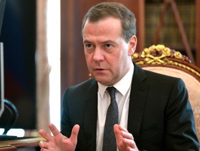 Медведев считает возможным отключение России от глобальной сети - новости ТИА