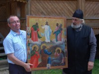 Кувшиновские полицейские вернули похищенную икону в храм - Новости ТИА