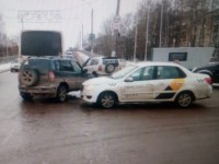 Госавтоинспекция назвала "Яндекс. Такси" небезопасным в Тверской области - Новости ТИА