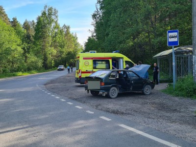 В Твери после аварии госпитализировали двух человек - Новости ТИА