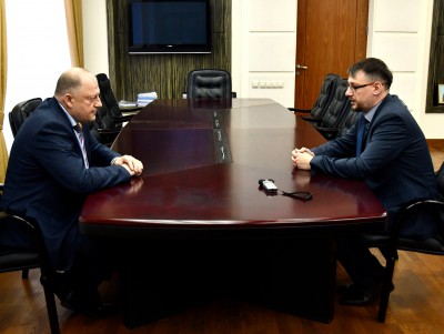 Сергей Голубев встретился с президентом областной Нотариальной палаты - Новости ТИА