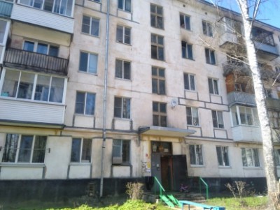 Трехлетний малыш, спасаясь от пожара, выпрыгнул из окна четвертого этажа - Новости ТИА