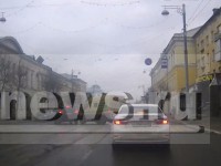 В Твери инкассатор едва не стал виновником аварии - Новости ТИА