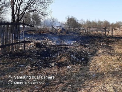 В деревне Тверской области пожар уничтожил несколько домов - Новости ТИА