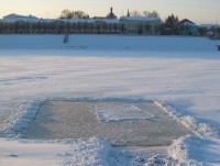 В Твери готовятся к крещенским купаниям. Сотрудники ГИМС замерили толщину льда - Новости ТИА