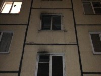 В Твери из ненависти мужчина облил сына горючей жидкостью и мебель в квартире и поджег - Новости ТИА