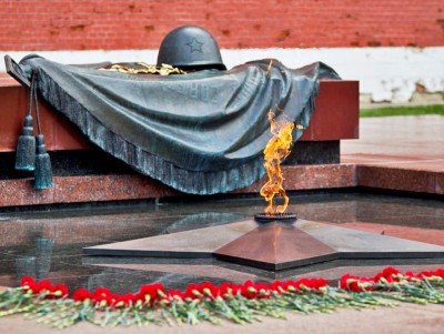 В Тверь доставят пламя от Вечного огня у Кремлевской стены - Новости ТИА